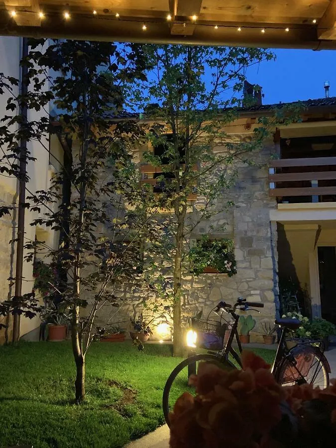 Da Agostino, La Casa Del Latte Villa Costa di Mezzate 0*,
